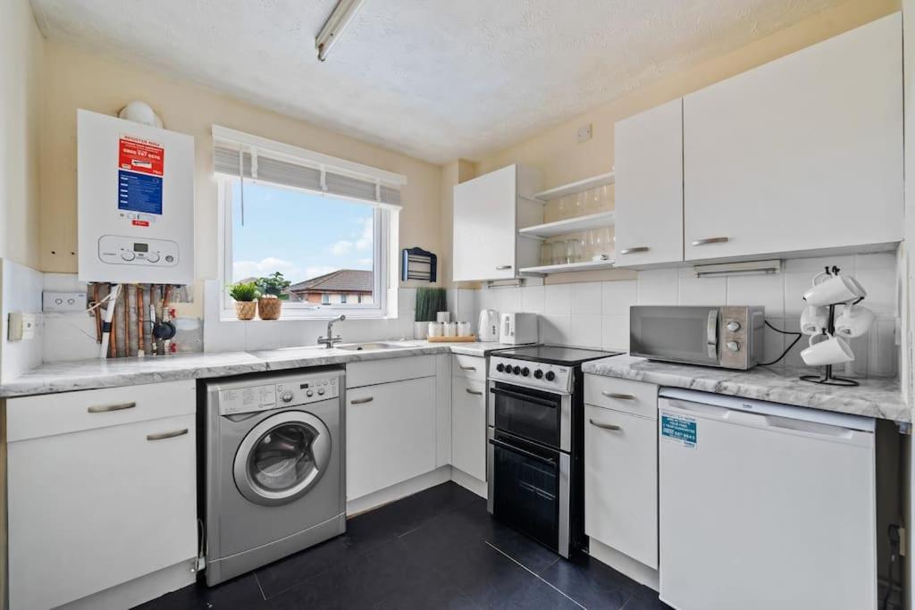 Cozy Apartment In Greater London - 1Br,1 Bath Esterno foto